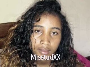 MisstudXX Cigare à moustache