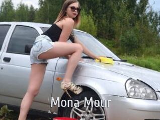 Mona_Mour