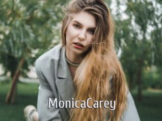 MonicaCarey Cigare à moustache