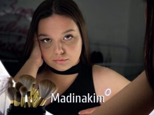 madinakim Cigare à moustache