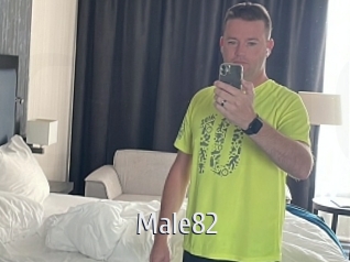 male82 Cigare à moustache