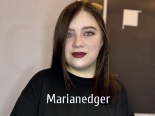 marianedger Cigare à moustache