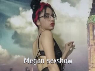 Megan_sexshow