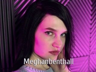 meghanbenthall Cigare à moustache