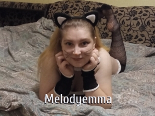 melodyemma Cigare à moustache