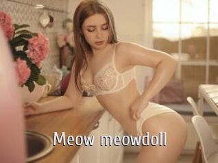 meow_meowdoll Cigare à moustache
