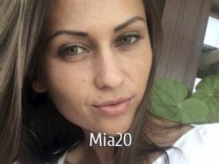 mia20 Cigare à moustache