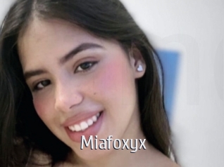 Miafoxyx