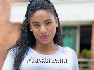 Miaxxbrawnn