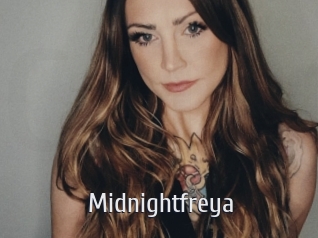midnightfreya Cigare à moustache