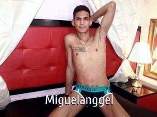 miguelanggel Cigare à moustache