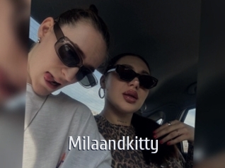 milaandkitty Cigare à moustache