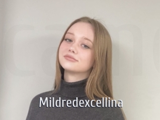 mildredexcellina Cigare à moustache