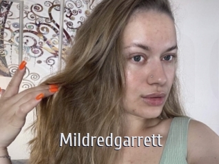 mildredgarrett Cigare à moustache