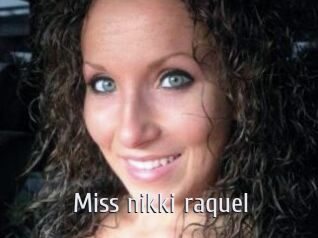 miss_nikki_raquel Cigare à moustache