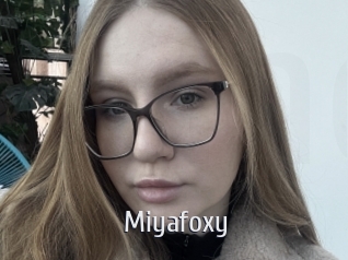 miyafoxy Cigare à moustache