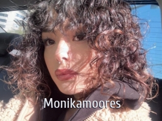 Monikamoores
