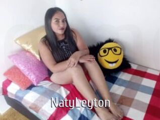 NatyLeyton Cigare à moustache