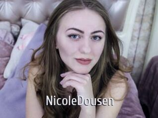 NicoleDousen Cigare à moustache