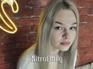 NitroEmily Cigare à moustache