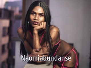 naomiabundanse Cigare à moustache