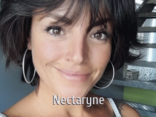 Nectaryne