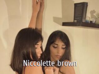 niccolette_brown Cigare à moustache