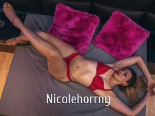 nicolehorrny Cigare à moustache