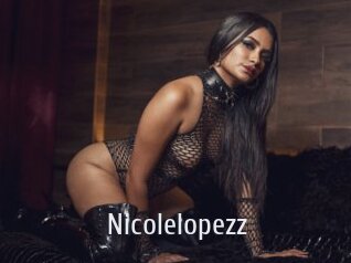 nicolelopezz Cigare à moustache