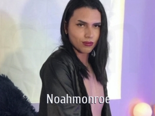 noahmonroe Cigare à moustache