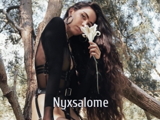 nyxsalome Cigare à moustache