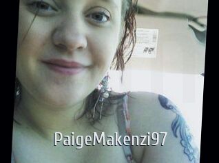 PaigeMakenzi97 Cigare à moustache
