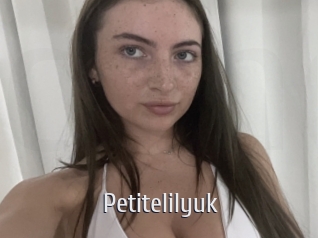 petitelilyuk Cigare à moustache