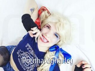 pornhardyharley Cigare à moustache