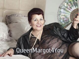 QueenMargot4You Cigare à moustache