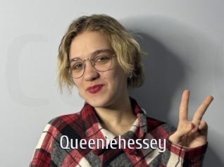 queeniehessey Cigare à moustache