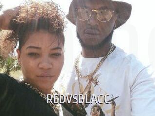 REDVSBLACC Cigare à moustache