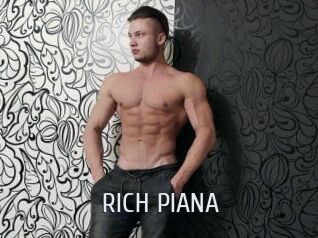 RICH_PIANA Cigare à moustache