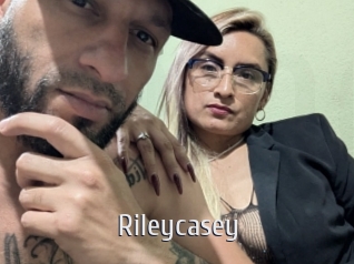 rileycasey Cigare à moustache