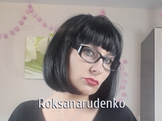 roksanarudenko Cigare à moustache