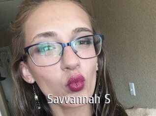 Savvannah_S Cigare à moustache