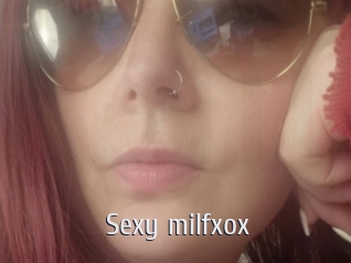 sexy_milfxox Cigare à moustache