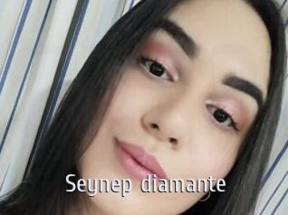 seynep_diamante Cigare à moustache