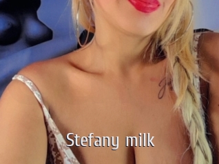 Stefany_milk