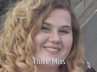 Thicc_Miss Cigare à moustache