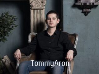 TommyAron Cigare à moustache