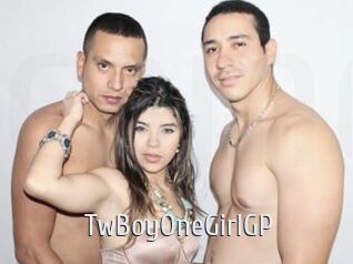 TwBoyOneGirlGP Cigare à moustache