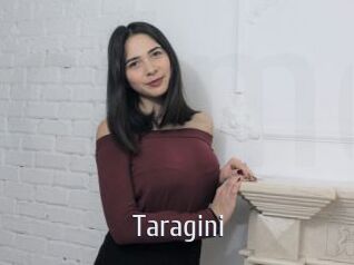 taragini Cigare à moustache