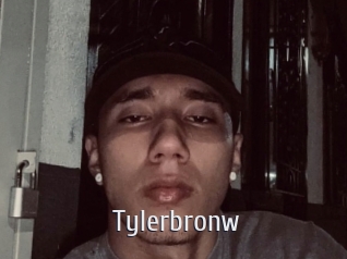 tylerbronw Cigare à moustache