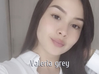 Valeria_grey